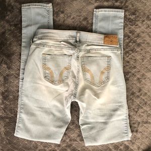 Light Wash Hollister Skinny Jean